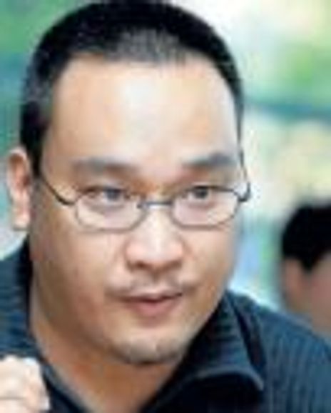 Christopher Ling Headshot