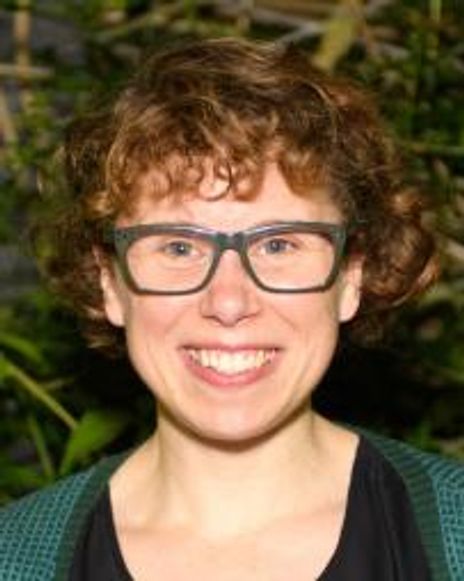 Michelle Terry  Headshot