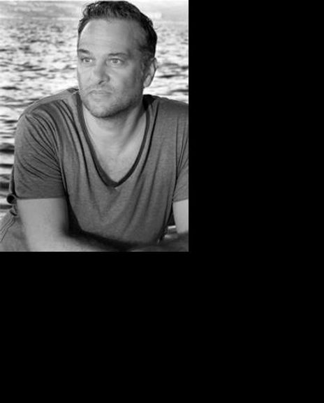 Geoffrey Garratt Headshot