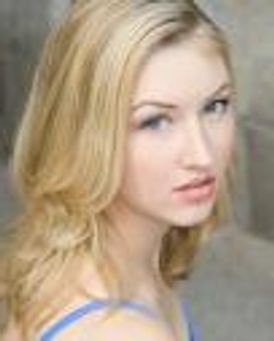 Mary Callahan Headshot
