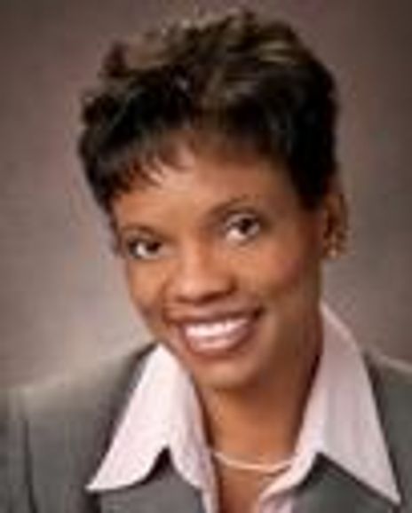 renee l chambers-Liciaga Headshot