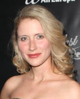 Elisabeth Anthony Gray Headshot