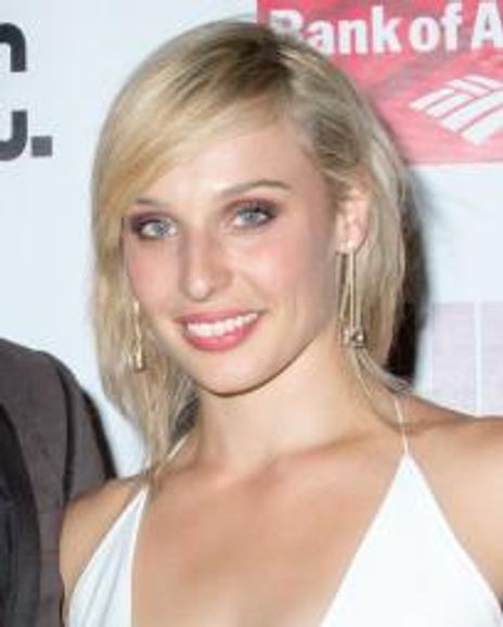 Olga Karmansky Headshot