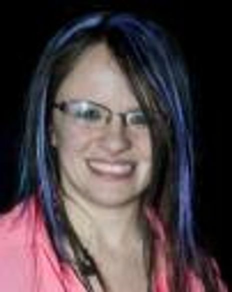 Christine Antosca Headshot