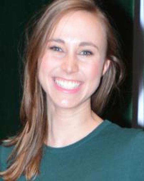 Samantha Hill Headshot