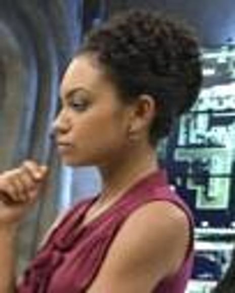 Lyndie Greenwood Headshot