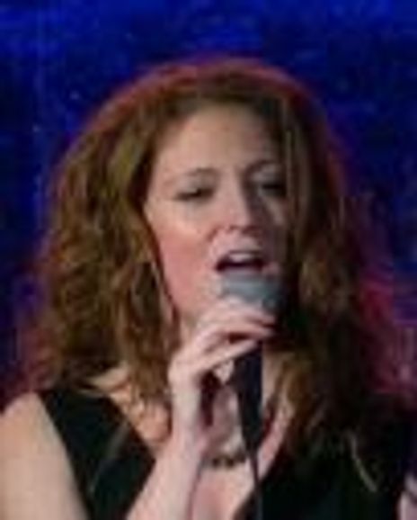 Marisa Mulder Headshot