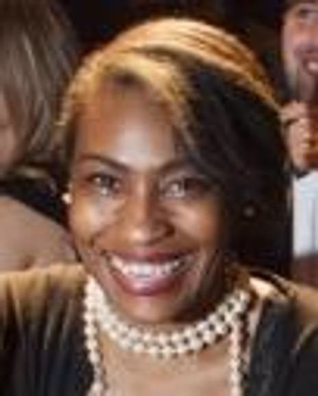 Adrienne Blount Headshot