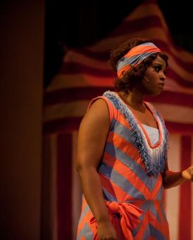 Melessie Clark Headshot