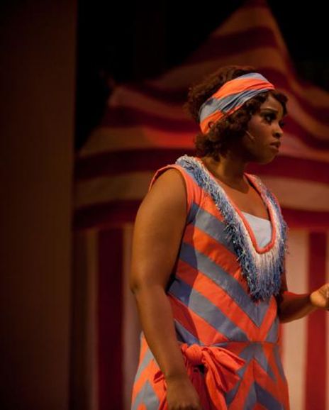 Melessie Clark Headshot