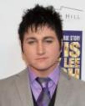 Tyler Hunter Headshot