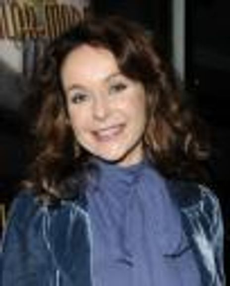 Julia Sawalha Headshot