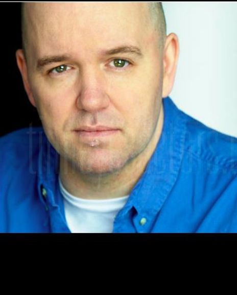 Adrian Gorrissen Headshot