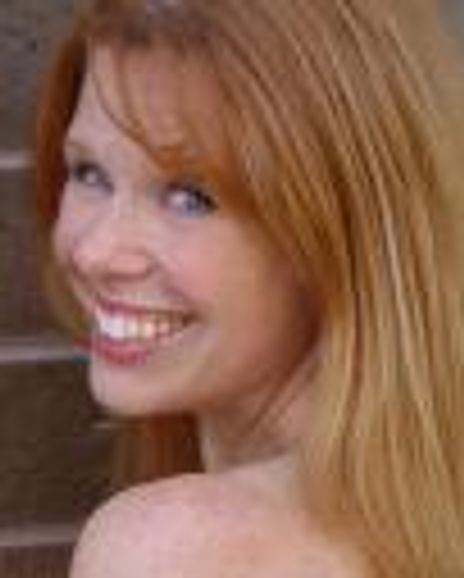 Jennifer Collester Tully Headshot