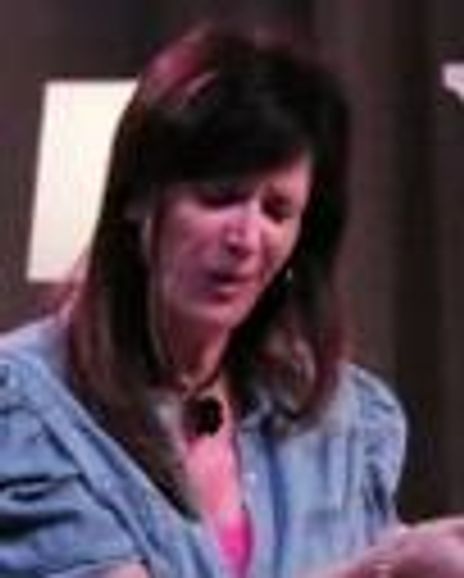 Michela Mihut Headshot