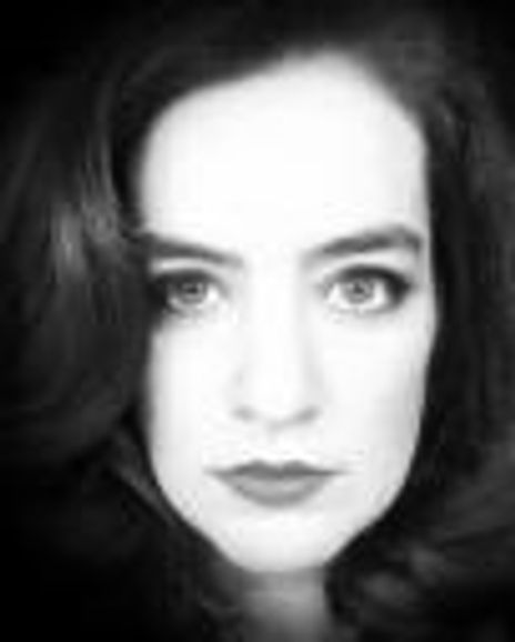 Erin Martinez Headshot