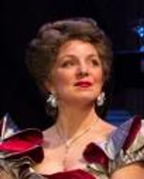 Grace Gonglewski Headshot