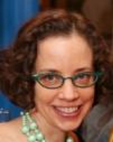 Lynn Tejada Headshot