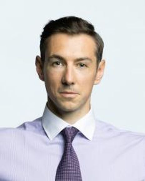 Oliver Tilney Headshot