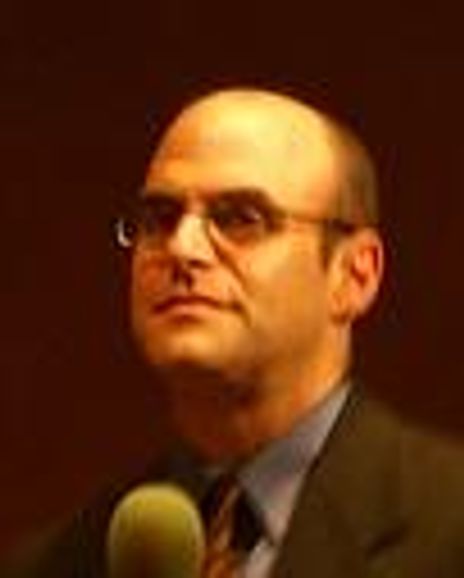 Peter Segal Headshot