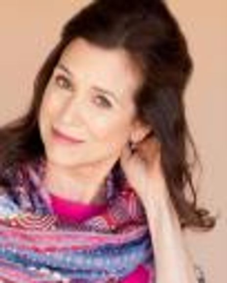 Penny Peyser Headshot