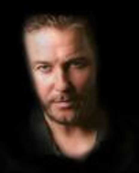 William L Petersen Headshot