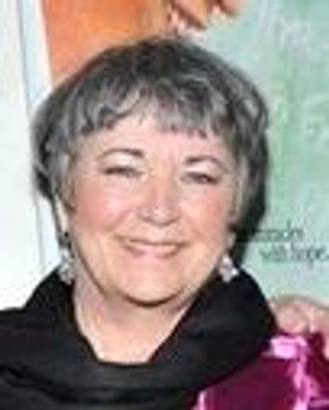 Barbra Bradfield Headshot