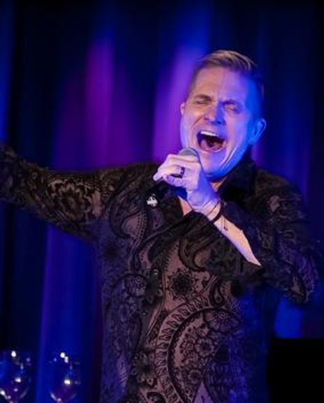 Christopher Caswell Headshot