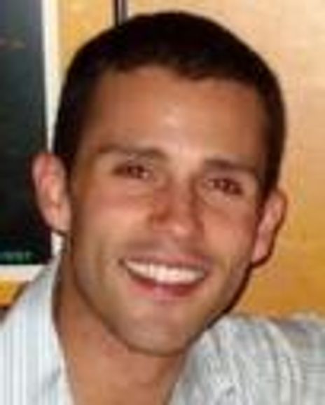 Travis Davidson Headshot