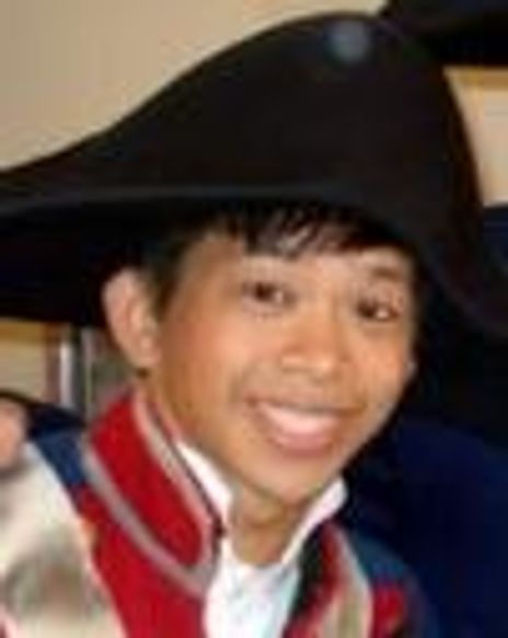 Anton Garsola Headshot