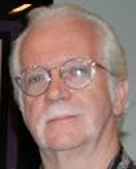 Randal Mylar Headshot