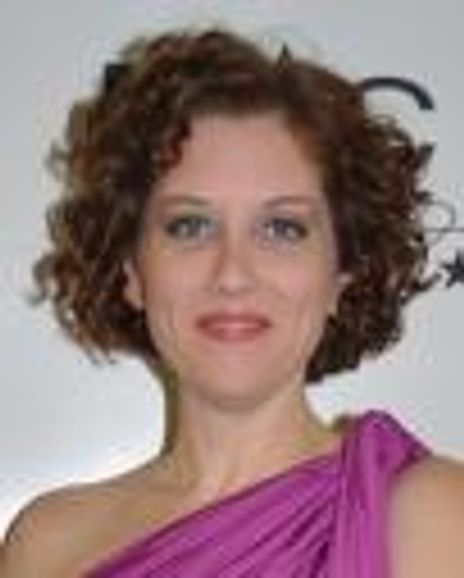 Alison Nusbaum Headshot