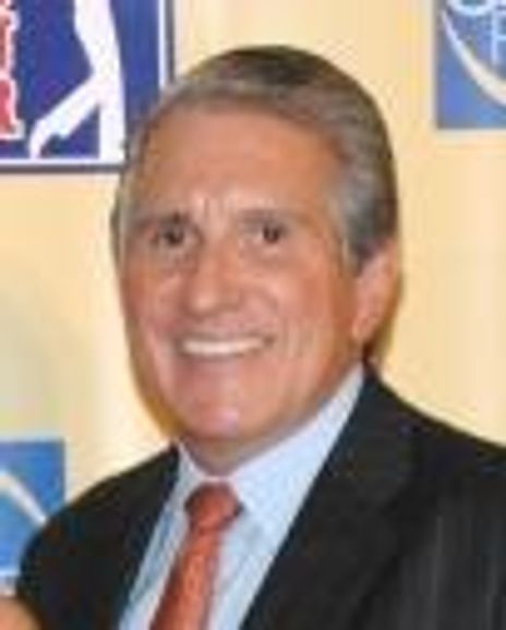 Victor Ganzi Headshot