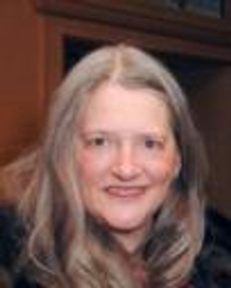 Arlene Pearson Headshot