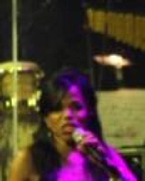 Sharon Hendrix Headshot