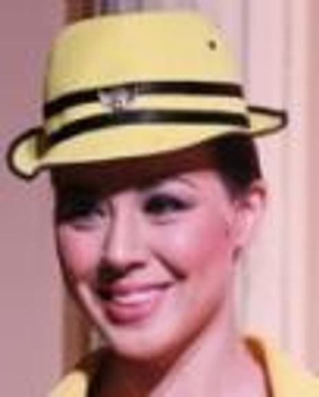 Carla Dunareanu Headshot