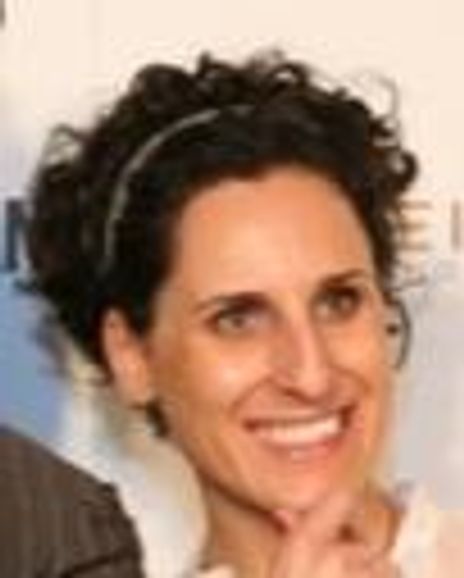 Giovanna Noe Headshot