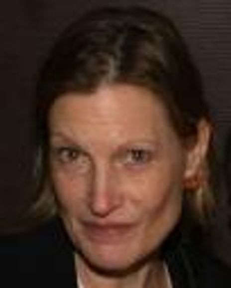 Claudia Gurber Headshot