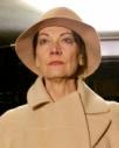 Diane Petersen Headshot