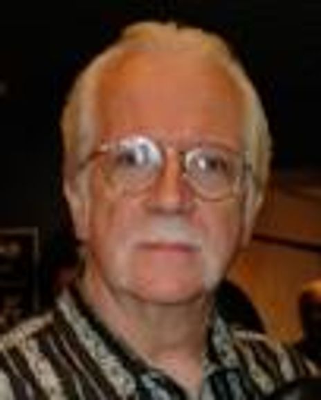 Randy Mylar Headshot