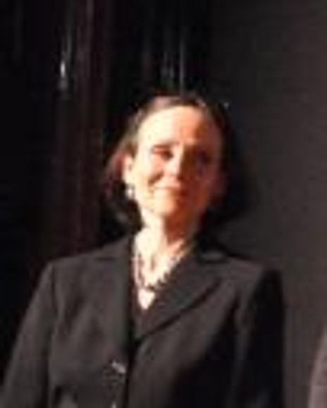 Donna Krager Headshot