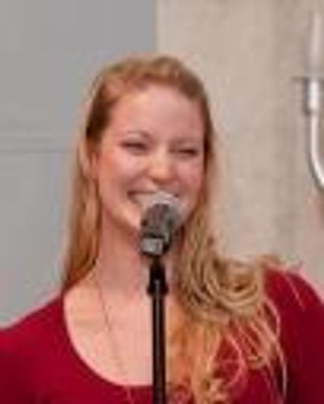 Erin Baltsar Headshot