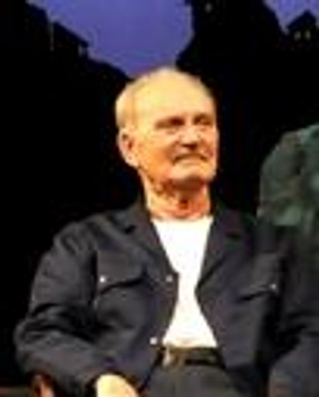 Howell Evans Headshot