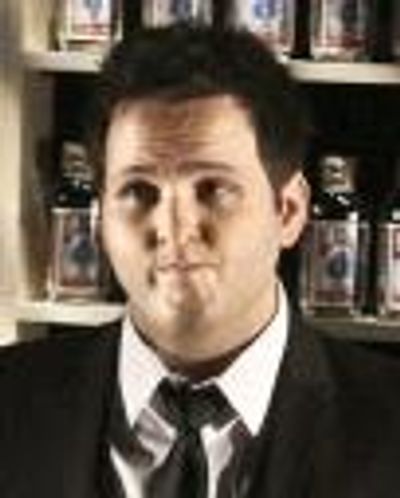 Derek DelGaudio Headshot