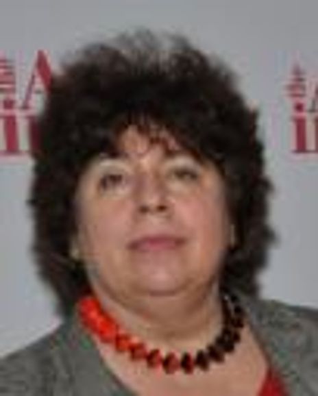 Helen Fleischman Headshot