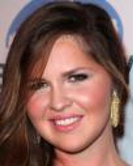 Hillary Dobbs Headshot