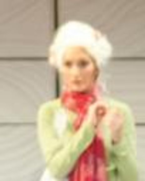 Steph Scribner Headshot