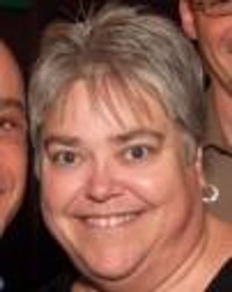 Mary Ritenhour Headshot