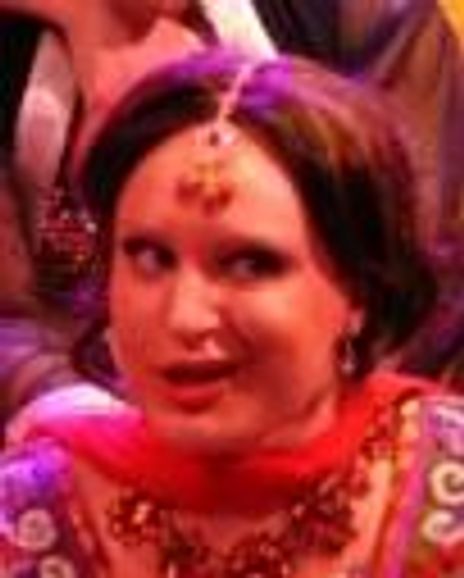 Jen Bludgen Headshot