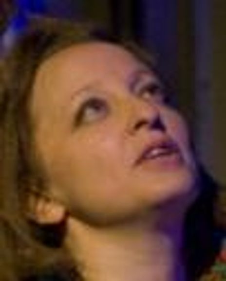 Jennifer Avery Headshot